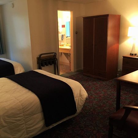 Cedar Motor Inn Marquette Rum bild