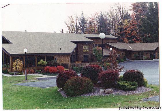 Cedar Motor Inn Marquette Exteriör bild